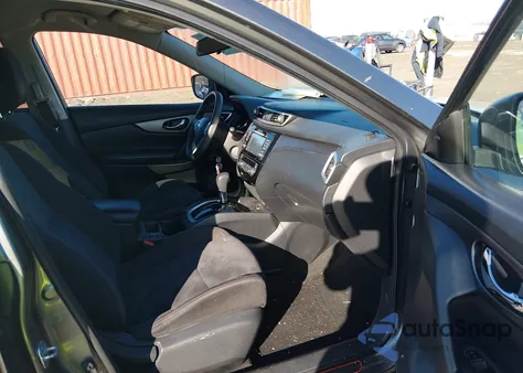 2015 Nissan Rogue Sv z USA, uszkodzony, nr VIN KNMAT2MV8FP500453